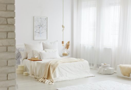 Bed with white bedding